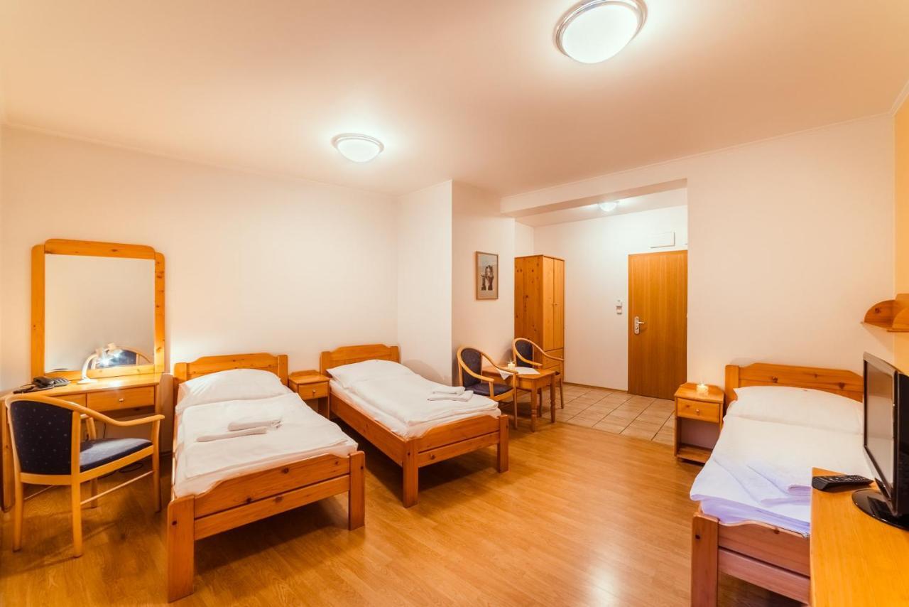 Hotel Velka Klajdovka Брно Екстер'єр фото